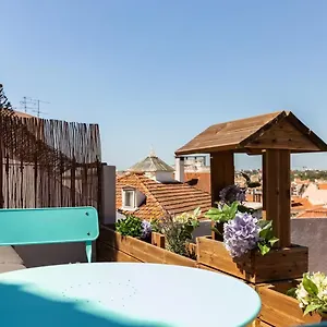 https://casa-das-andorinhas-lisbon-1170-374.hotels-lisbon-portugal.com